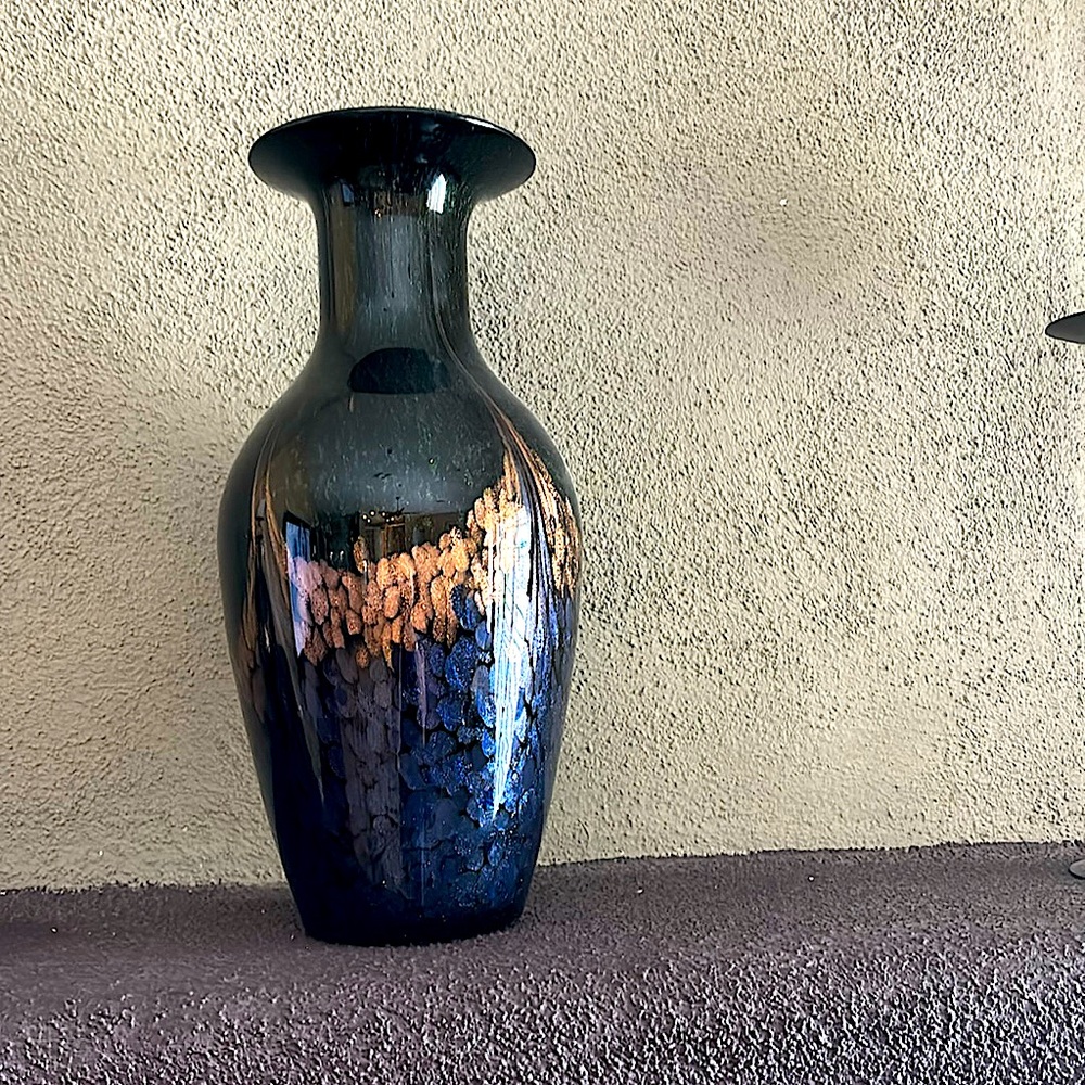 Vase 18 inches